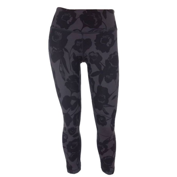 lululemon athletica Pants - Lululemon Crop